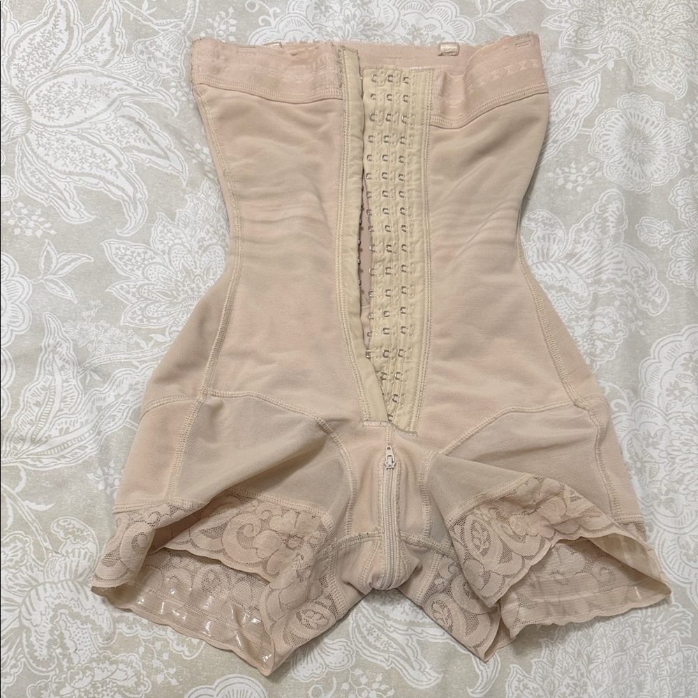 Ann Michell Nude/Shapewear High-Waist Waist Trainer Bodysuit